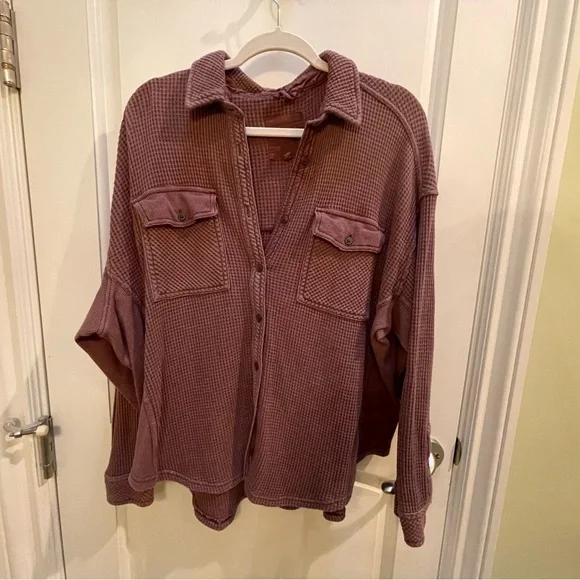 A classic waffle brown shirt jacket - Picture 1 of 3